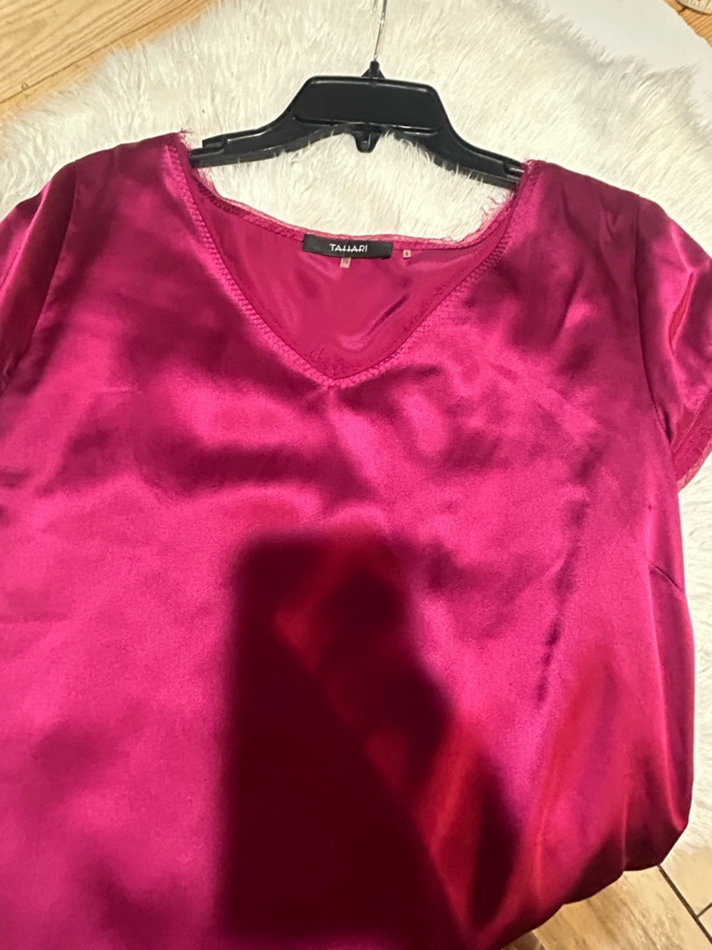 Women's Tahari silk- V-Neck Satin Ashley Blouse in petunia XL